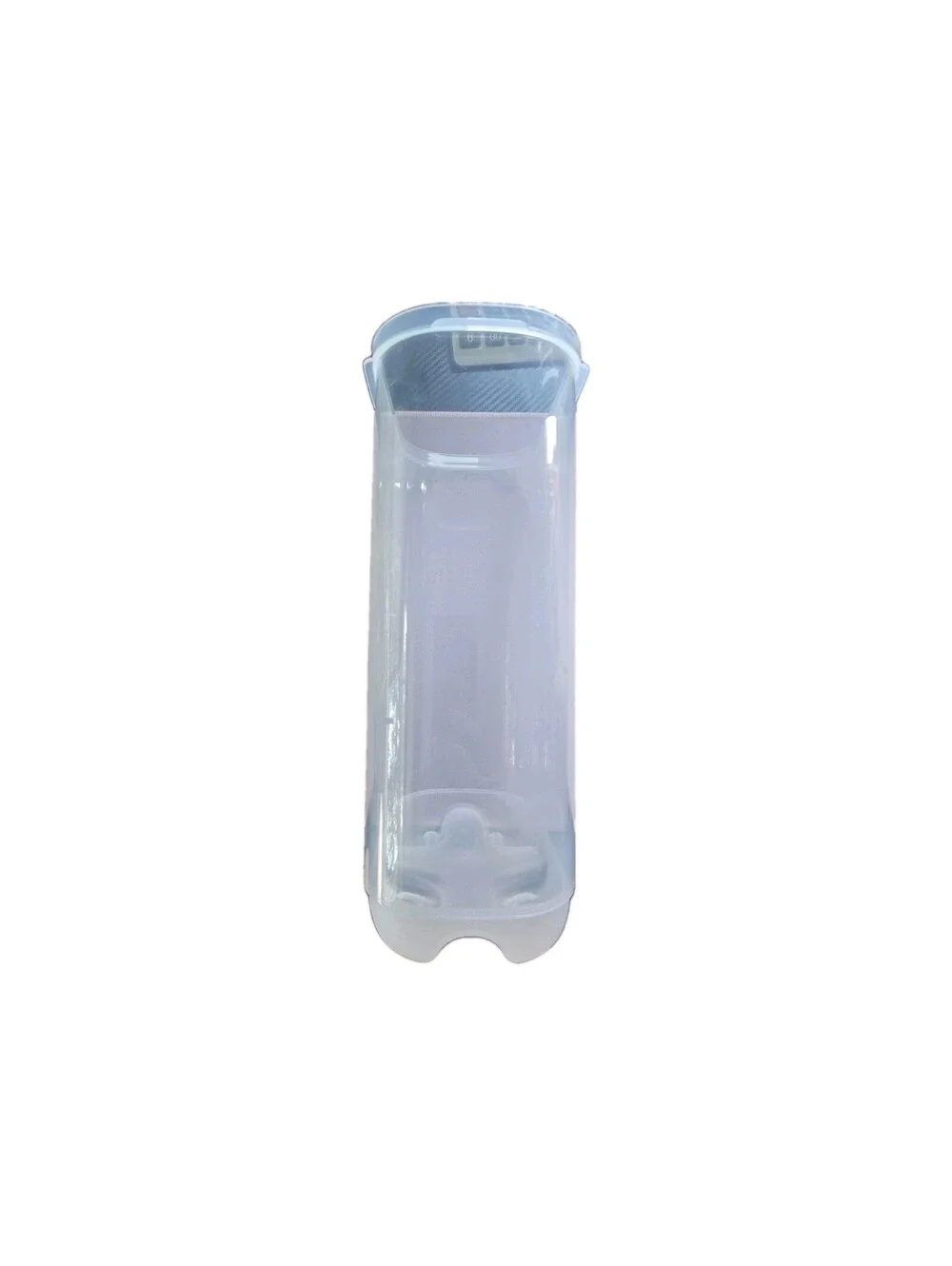 Tupperware Fridgesmart Vertical Tall Container 3 1/4 Quart Veggie Fruit Keeper
